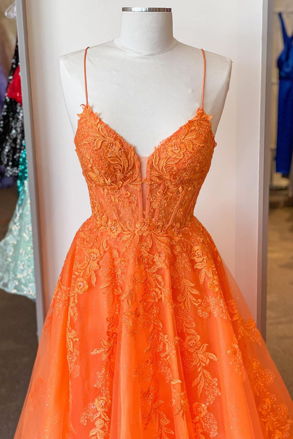 Elegant Orange A-Line Prom Dress with Spaghetti Straps and Appliques