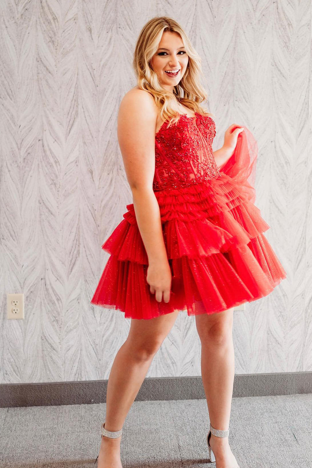 Glitter Pink Corset A-Line Tiered Short Homecoming Dress/Mini Dress with Lace