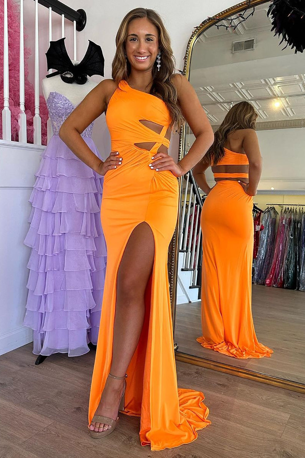 Elegant Orange Mermaid Prom Dress with Keyhole and Single Shoulder