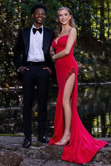 Red Long Prom Dress with Sweetheart Neckline and Front Split in Mermaid Style