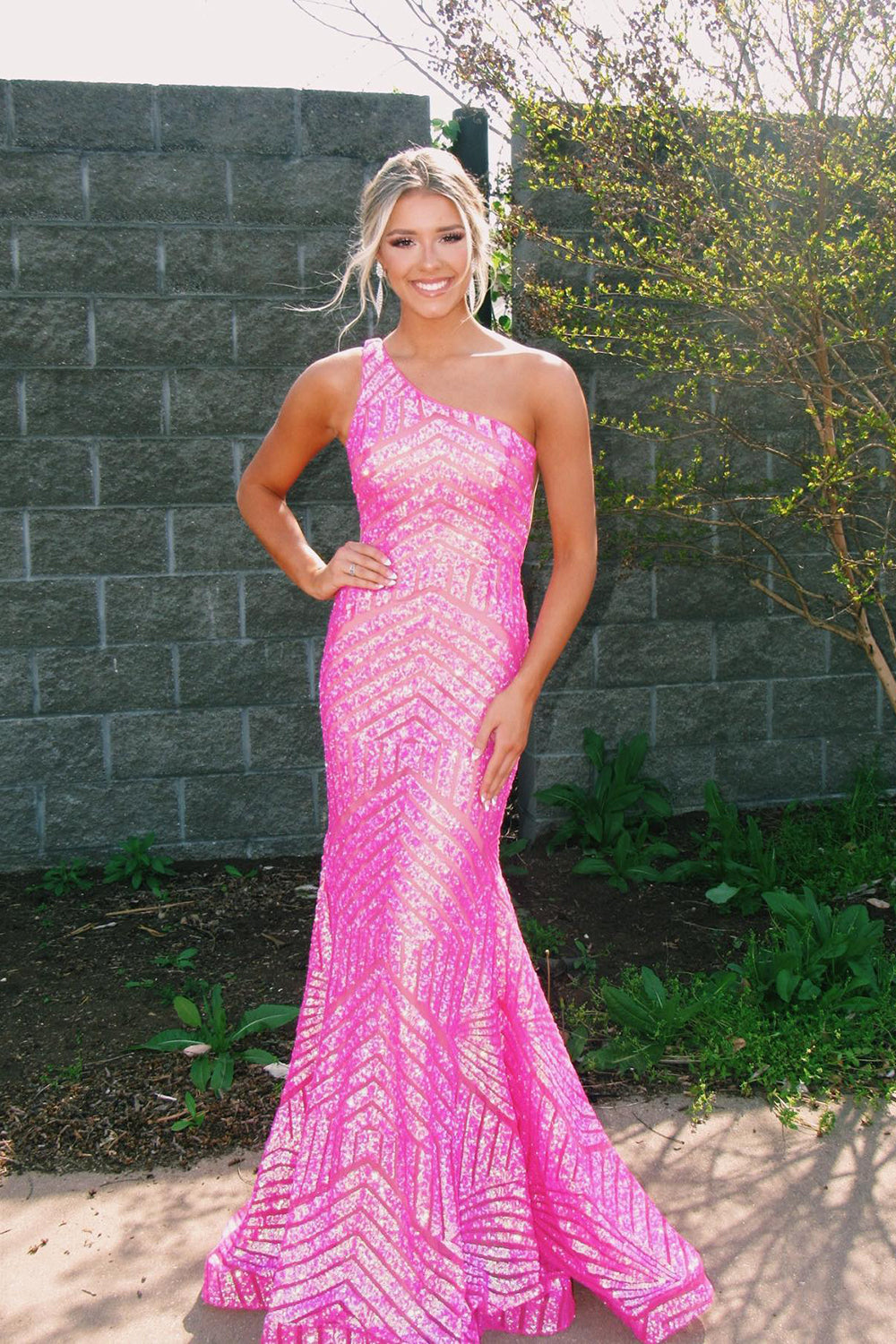 Sequined Mermaid Prom Dress in Dark Red with One Shoulder