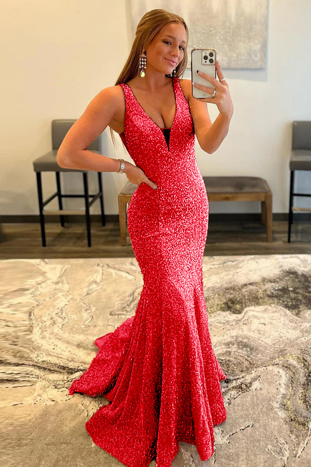 Mermaid Prom Dress with Deep V Neck in Pink