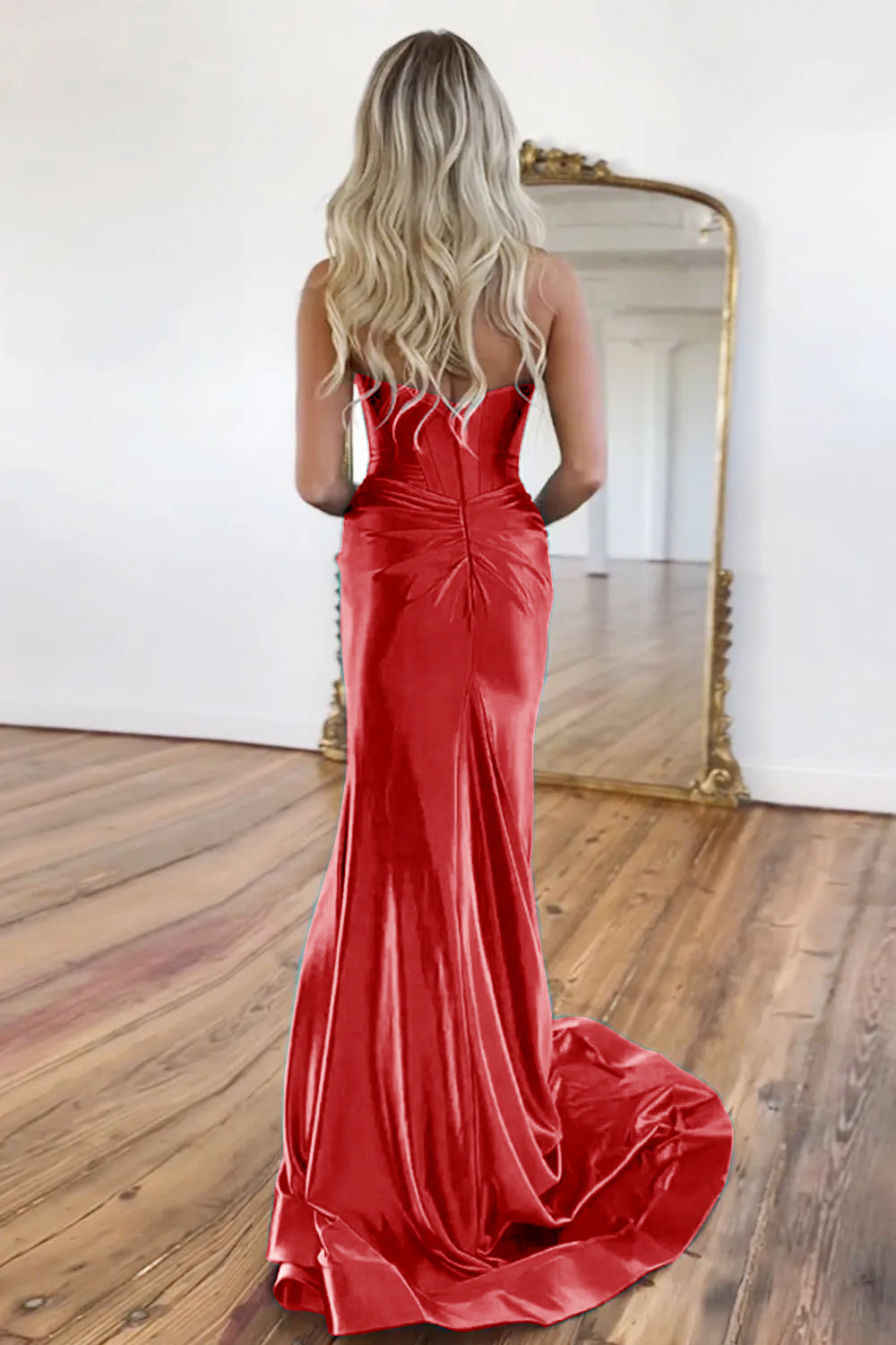 Elegant Sweetheart Prom Corset in Mermaid Green with a Stylish Split