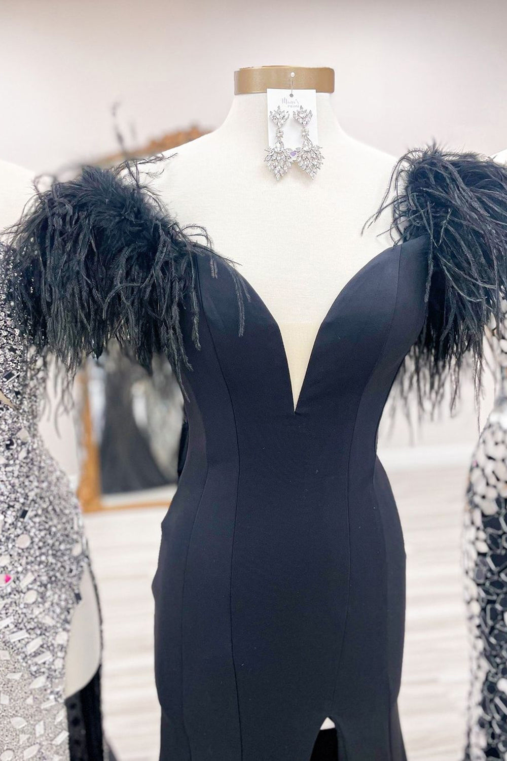 Long Red Prom Dress with Mermaid V Neck and Feathers