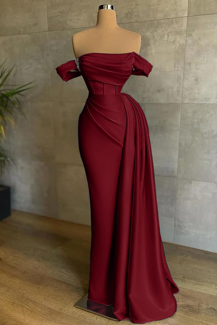 Nobel Off-the-Shoulder White Strapless Mermaid Evening Dress With Ruffles