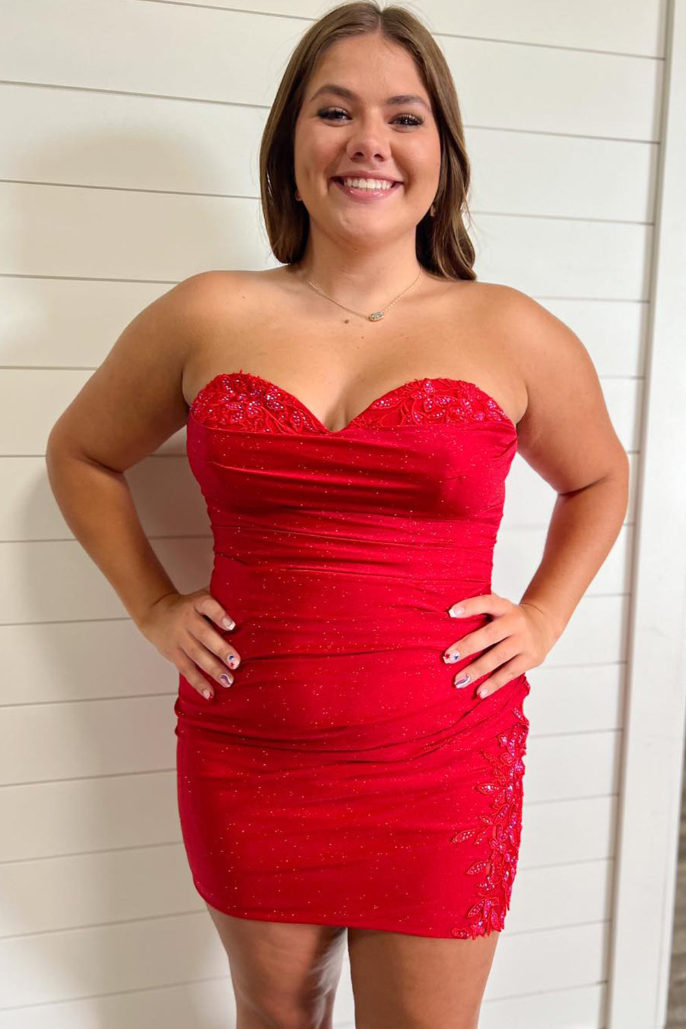 Glitter Red Sweetheart Tight Short Homecoming Dress/Mini Dress with Appliques