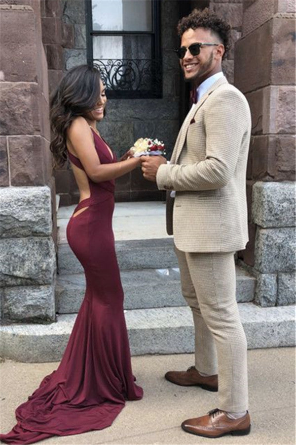 Elegant Offwhite Men's Wearhouse Wedding Suits with Plaid