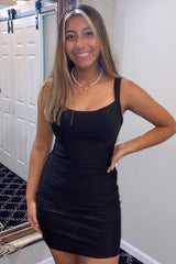 Simple Black Lace-Up Back Tight Homecoming Dress/Mini Dress