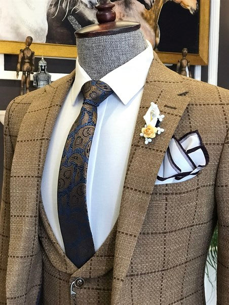 Archibald New Arrival Peaked Lapel Brown Plaid Three-Piece Business Men's Suits