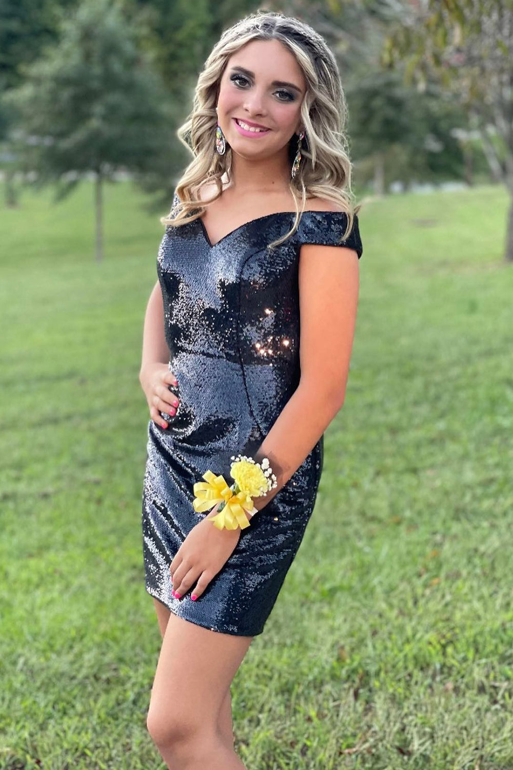Sparkly Fuchsia Off The Shoulder Tight Short Homecoming Dress/Mini Dress