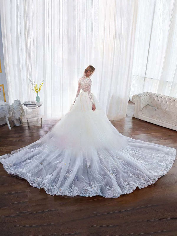 Illusion Tulle Chapel Train Wedding Dress with Appliques Lace
