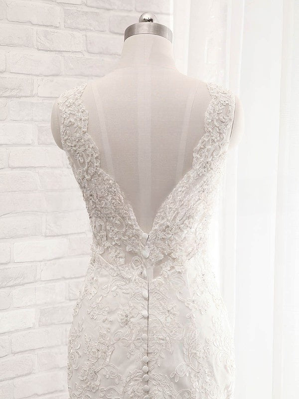 Mermaid V-neck Tulle Sweep Train Wedding Dress With Appliques Lace