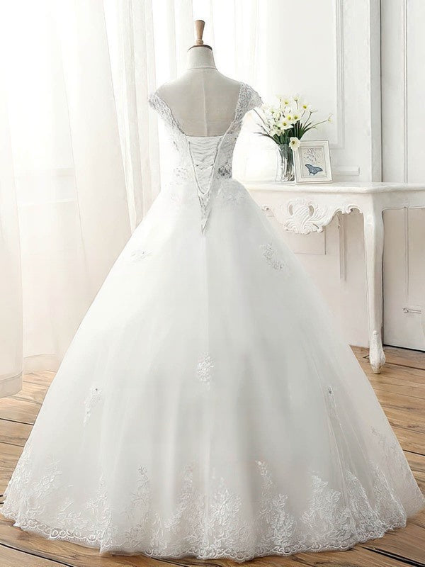 V-neck Tulle Ball Gown Wedding Dress With Beading