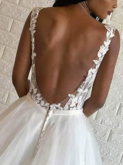 Gorgeous Ball Gown Illusion Tulle Sweep Train Wedding Dress With Appliques Lace