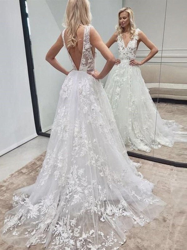 Beautiful V-neck Ball Gown Appliques Lace Wedding Dress