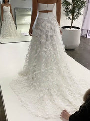 Elegant Lace Appliques Sweetheart Ball Gown Wedding Dress