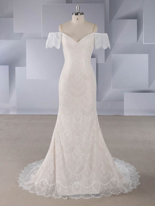 Elegant Off-the-shoulder Lace Trumpet/Mermaid Sweep Train Wedding Dress