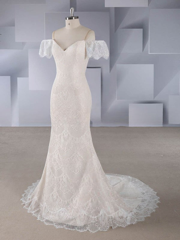 Elegant Off-the-shoulder Lace Trumpet/Mermaid Sweep Train Wedding Dress