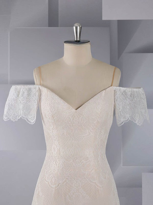 Elegant Off-the-shoulder Lace Trumpet/Mermaid Sweep Train Wedding Dress